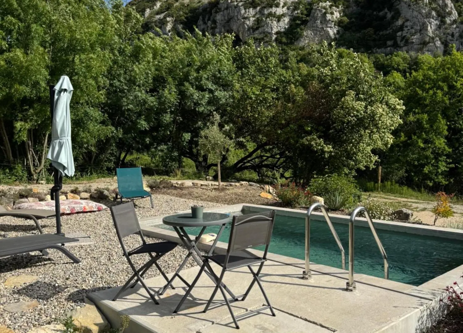 Gites Les Rochers De Plaisians Apartment
