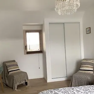  Hébergement de vacances Maison Monts D'arree 3 France