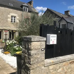  Hébergement de vacances Charmante Maisonnette Proximite Cite Medievale Et Bords De Rance France